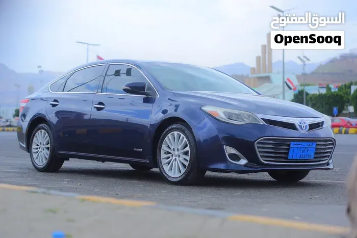 Toyota Avalon 2014 photo 2