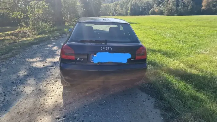 Audi A3 1988 photo 2