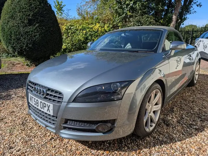 Audi Tt 2009 photo 2