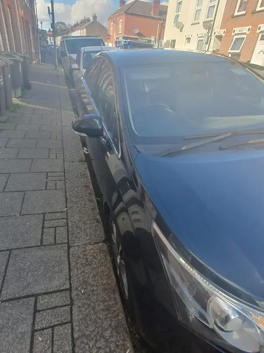 Toyota Avensis 2014 photo 5