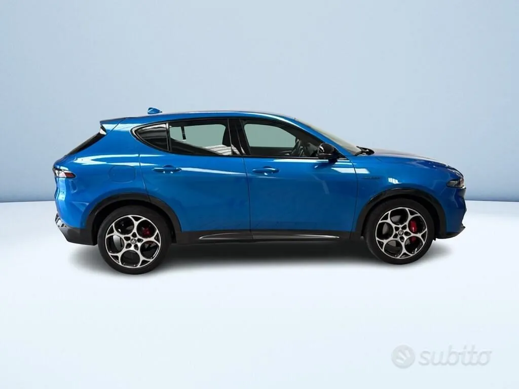Alfa Romeo Tonale 2023 photo 3