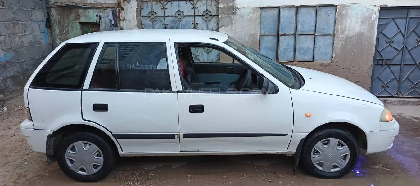 Suzuki Cultus
