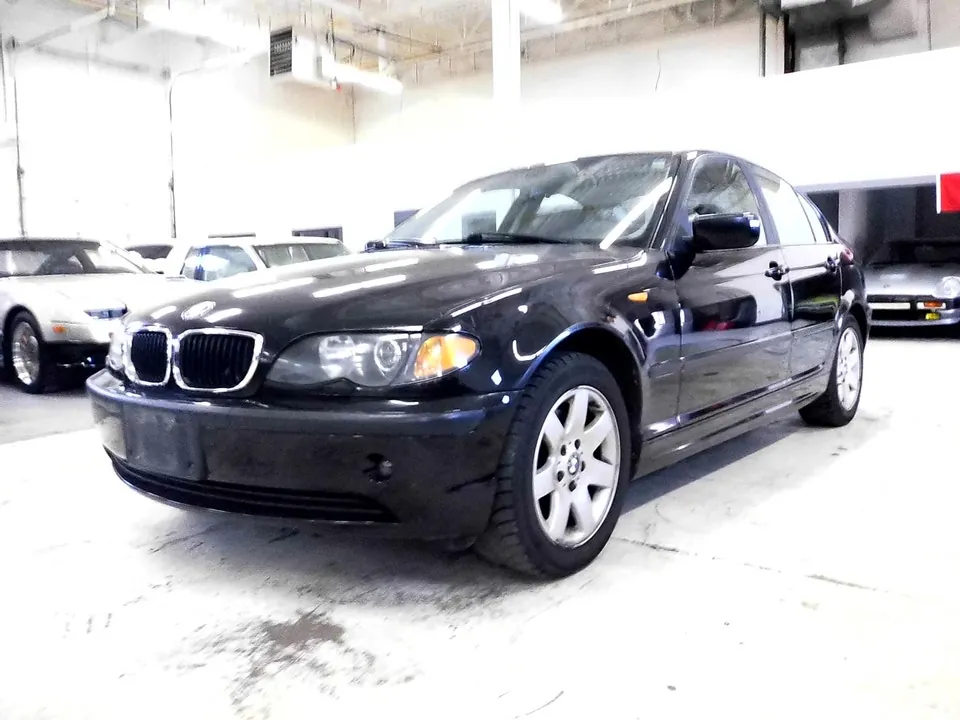 BMW 3 Series 2004 photo 3