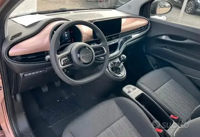 Fiat 500 2023 photo 4