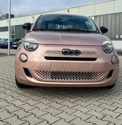 Fiat 500 2023 photo 2