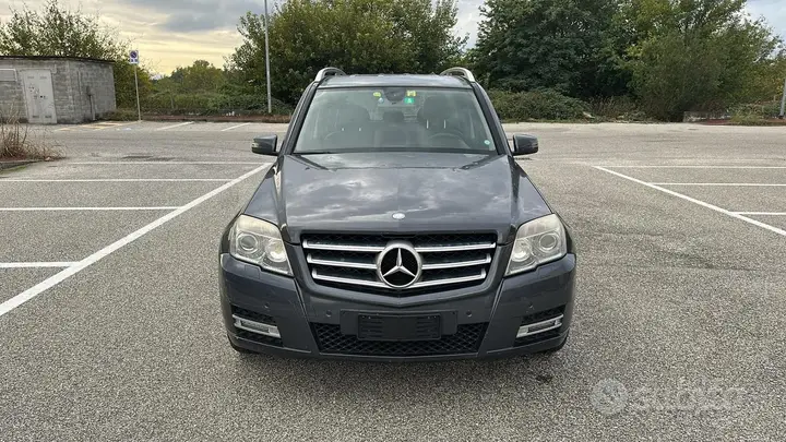 Mercedes-Benz Glk 2010 photo 2