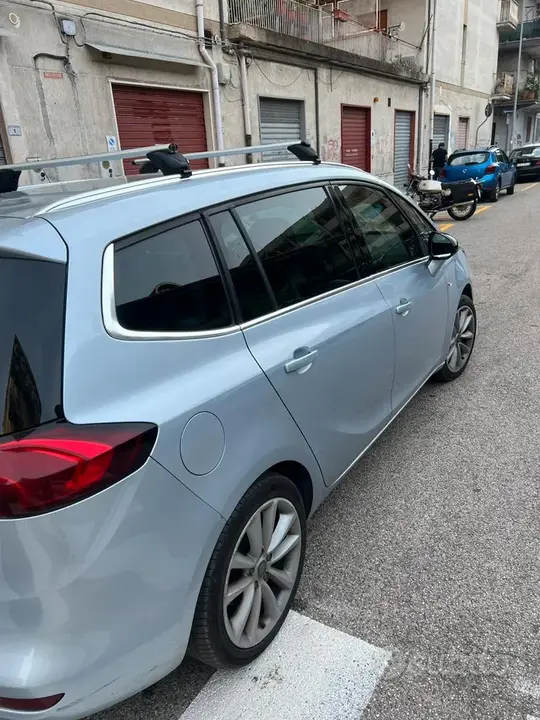 Opel Zafira 2017 photo 2