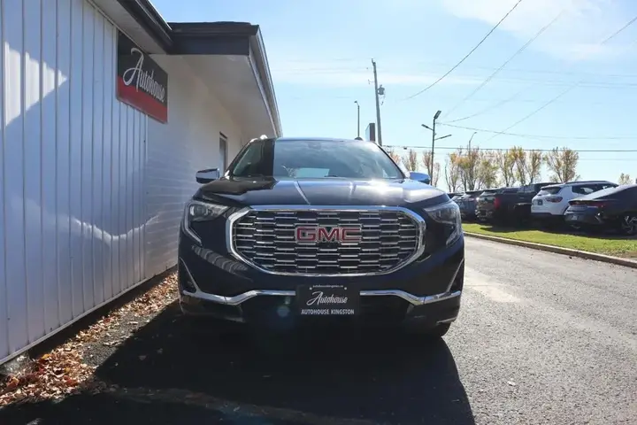 GMC Terrain 2019 photo 2