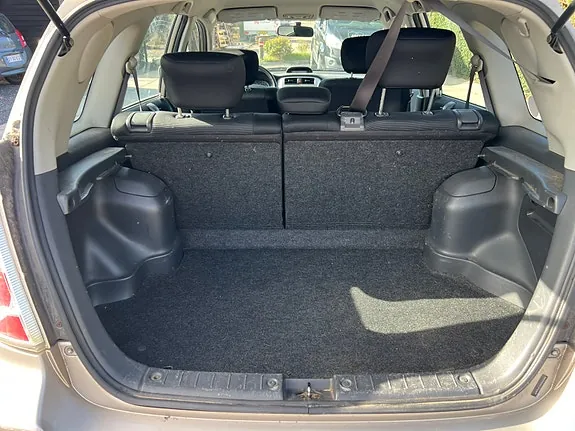 Suzuki Liana 2006 photo 5
