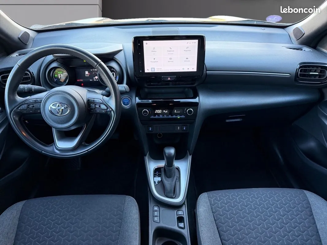 Toyota Yaris Cross 2022 photo 2