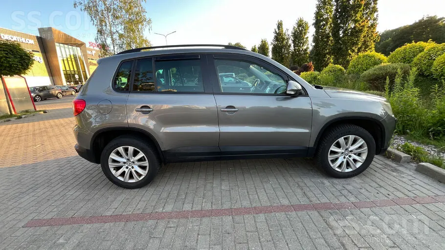 Volkswagen Tiguan 2008 photo 2