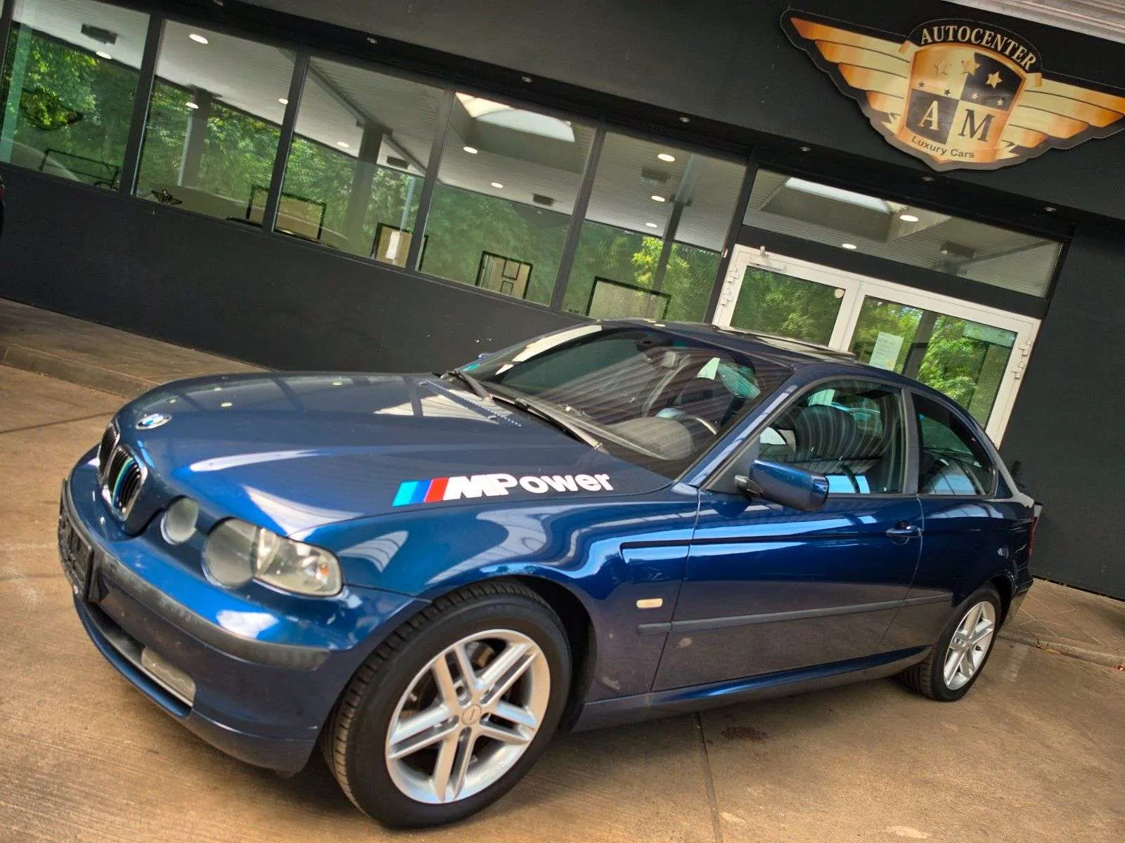 BMW 318 Ti 2004 photo 4