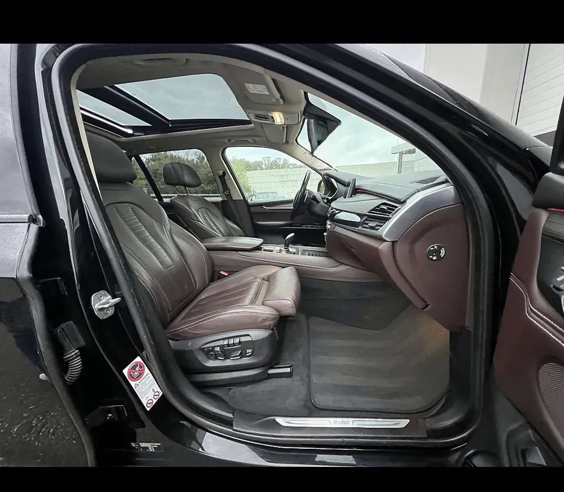 BMW X5 2015 photo 2