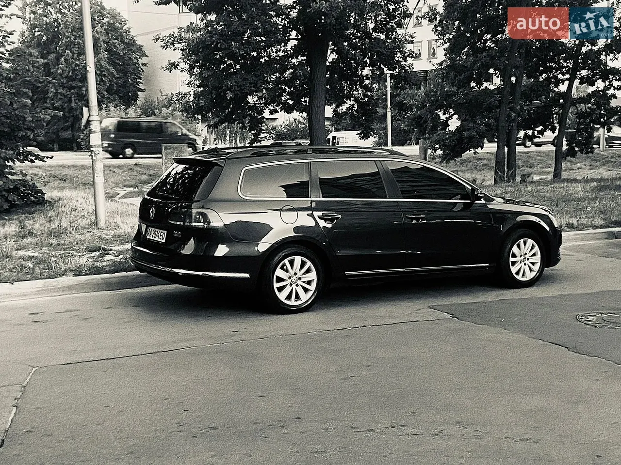 Volkswagen Passat 2014 photo 2