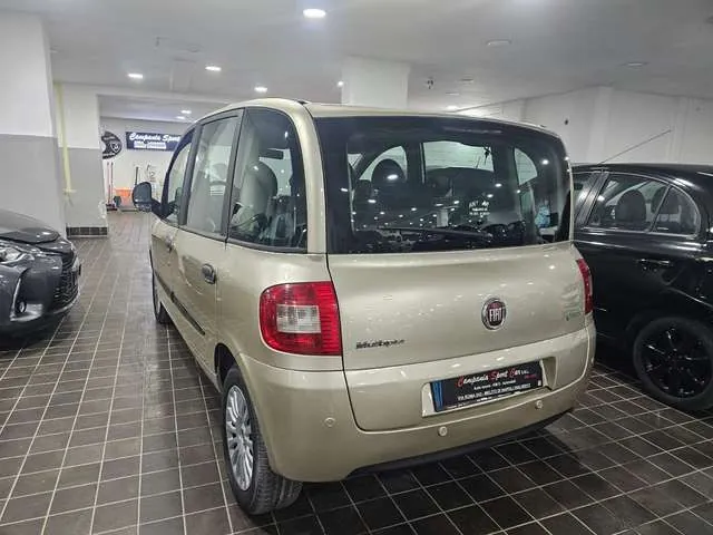 Fiat Multipla 2010 photo 4