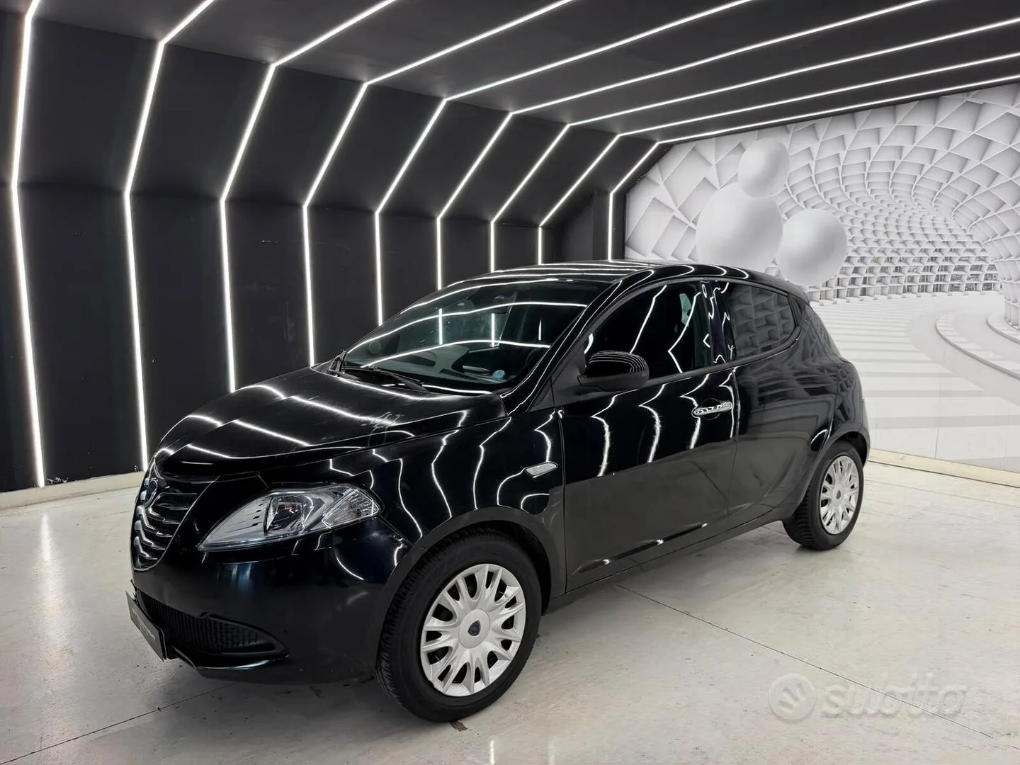 Lancia Ypsilon 2012 photo 3