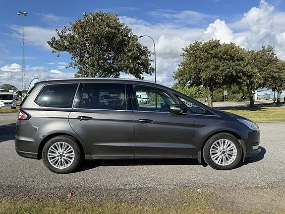 Ford Galaxy 2016 photo 5