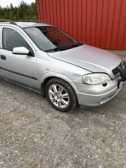 Opel Astra 2002 photo 2