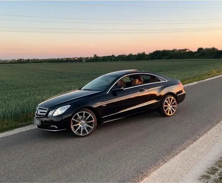 Mercedes-Benz E350 Coupé