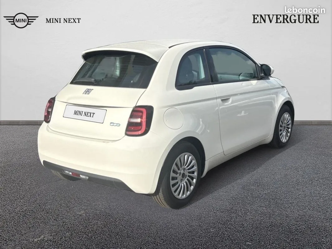 Fiat 500 2023 photo 2