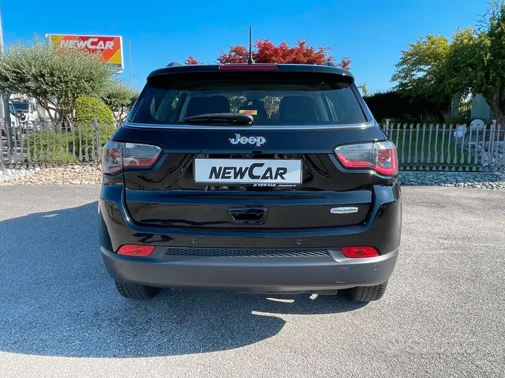 Jeep Compass 2018 photo 4