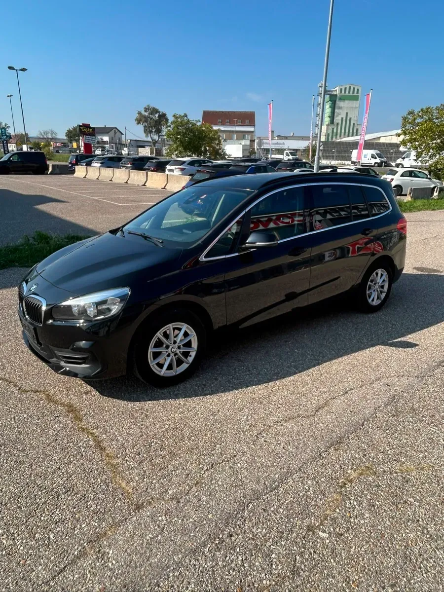 BMW 2 Series 2018 photo 2