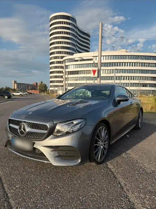 Mercedes-Benz E 400 Coupé