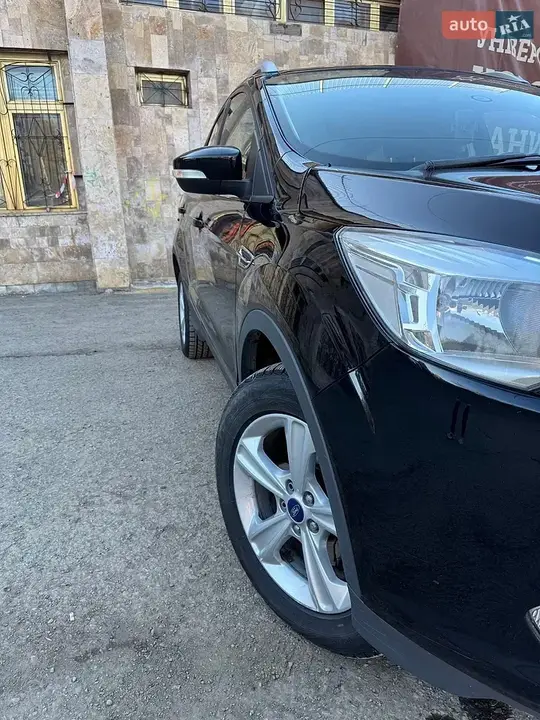 Ford Kuga 2013 photo 5