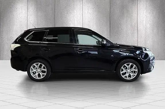 Mitsubishi Outlander 2014 photo 4