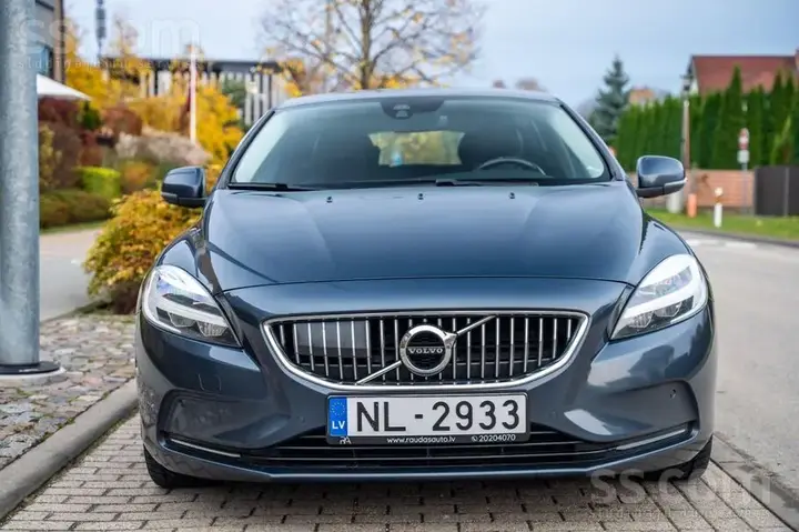 Volvo V40 2018 photo 2