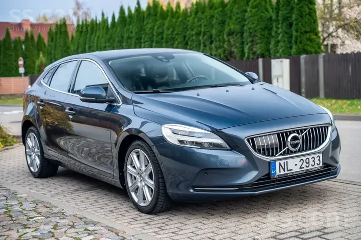 Volvo V40 2018 photo 3