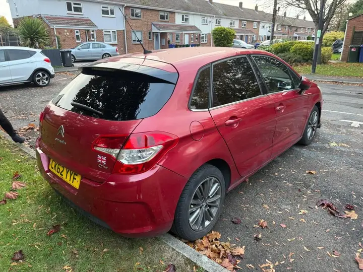 Citroen C4 2013 photo 3