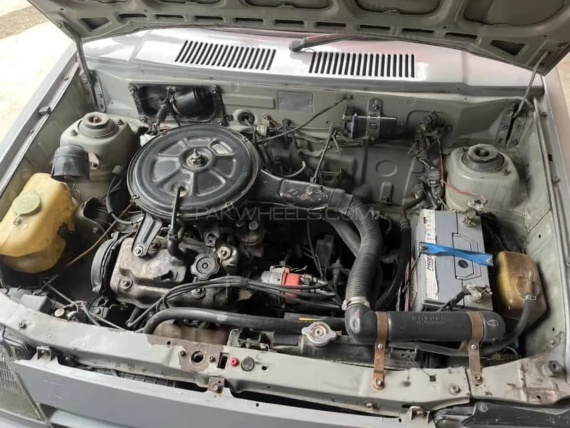 Suzuki Khyber