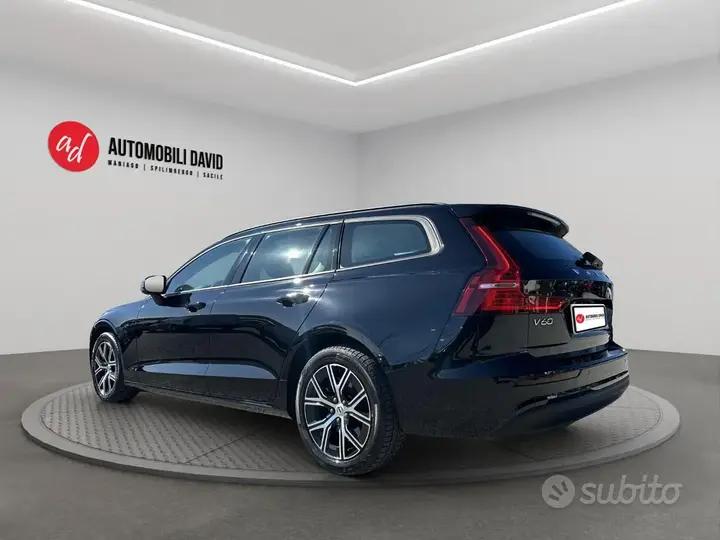 Volvo V60 2023 photo 3