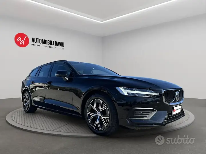 Volvo V60 2023 photo 2