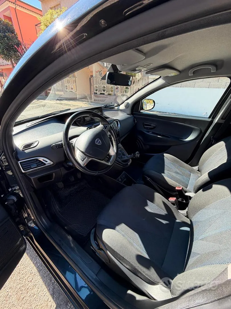 Lancia Ypsilon 2019 photo 5