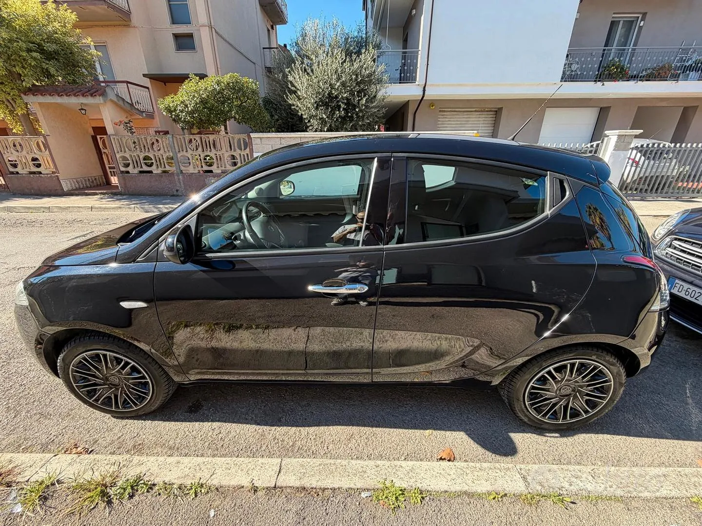 Lancia Ypsilon 2019 photo 2