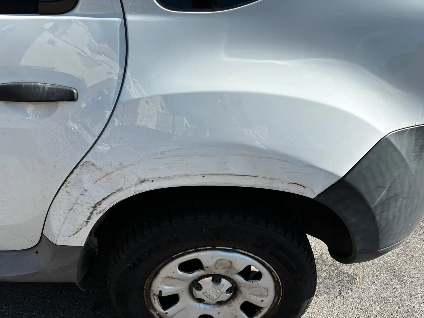 Dacia Duster 2013 photo 5