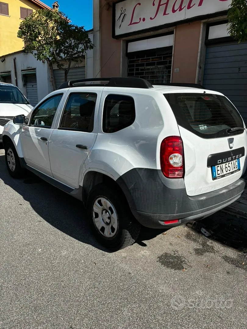 Dacia Duster 2013 photo 4