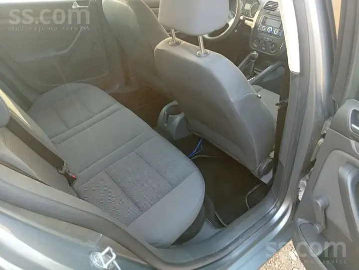 Volkswagen Golf 2006 photo 3