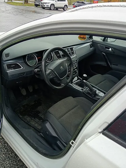 Peugeot 508 2012 photo 3