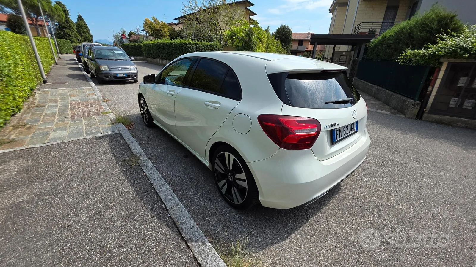 Mercedes-Benz A-Class 2017 photo 3