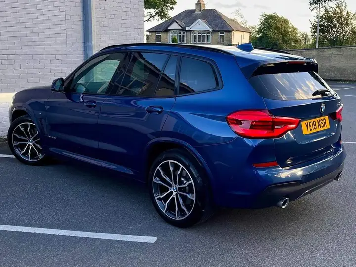 BMW X3 2018 photo 2