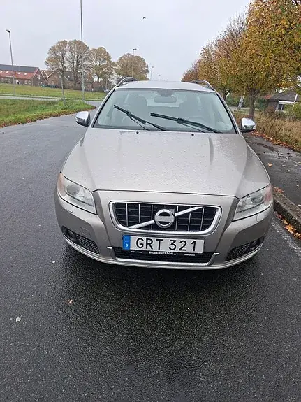 Volvo V70 2008 photo 3