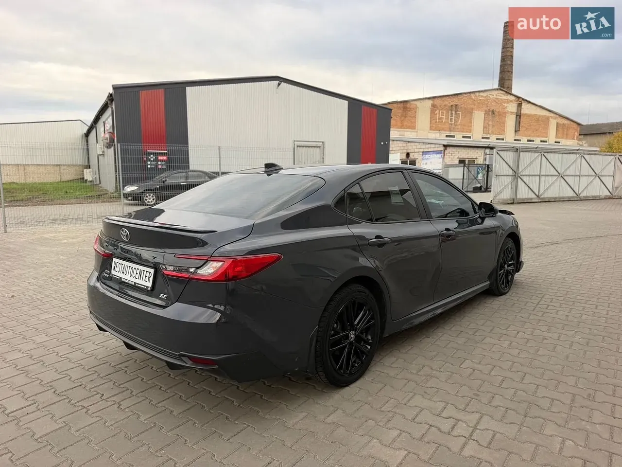 Toyota Camry 2024 photo 5
