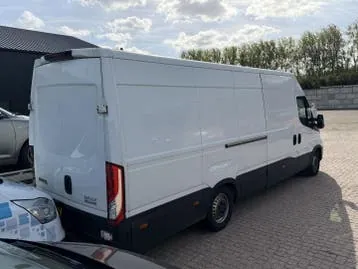 Iveco Daily 2020 photo 2