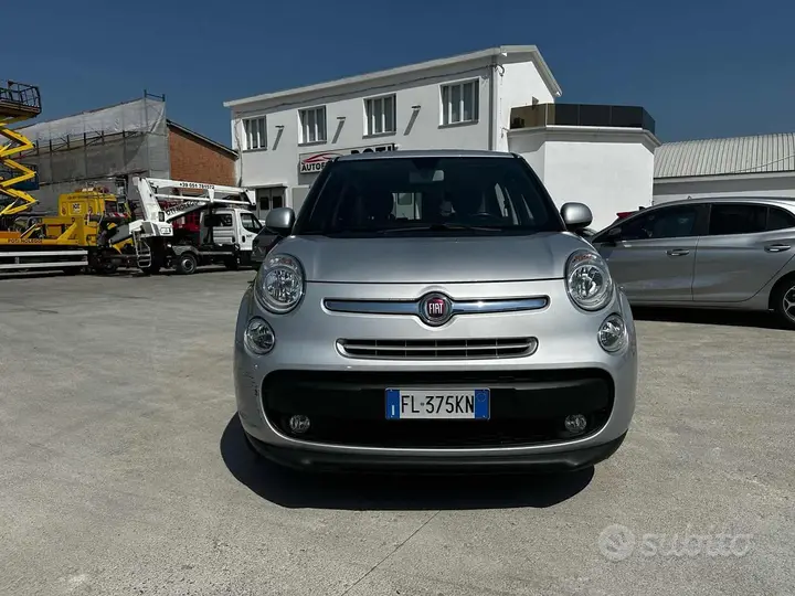 Fiat 500L 2017 photo 2