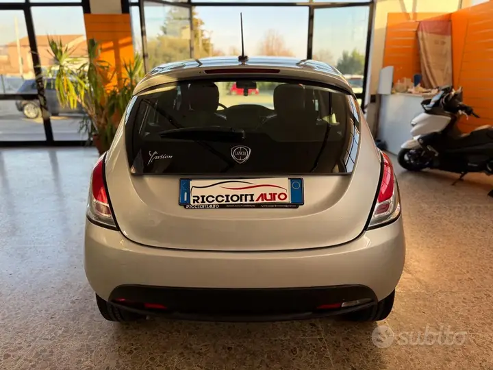 Lancia Ypsilon 2021 photo 5