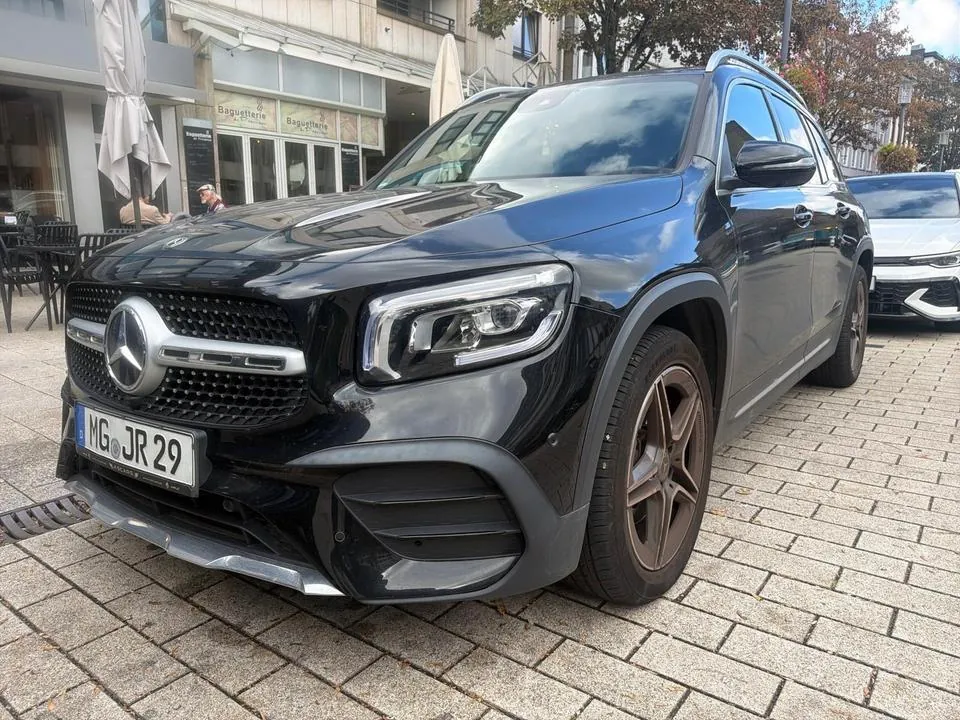 Mercedes-Benz Glb 200D