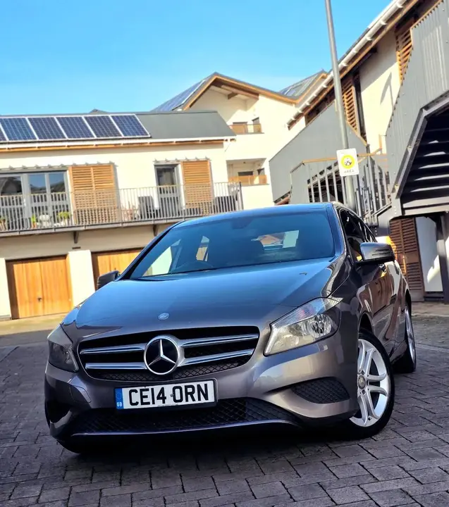 Mercedes-Benz A-Class 2014 photo 2